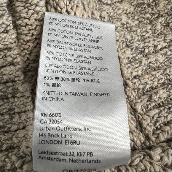 BDG Long‎ Sleeve Crew Neck Marbled Sweater Size Medium - Picture 7 of 7